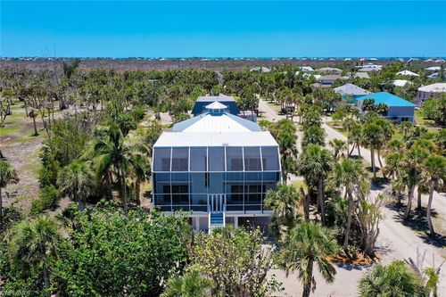 9228 Belding Dr, SANIBEL, FL, 33957-3002 | Card Image