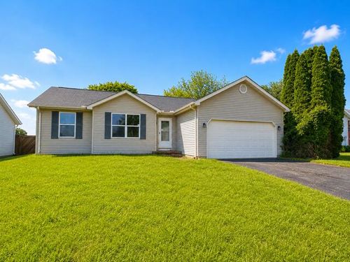 512 Section Line Drive, South Charleston, OH, 45368 | Card Image