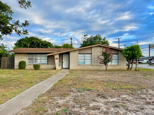 4539 Eisenhauer Rd, San Antonio, TX, 78218-2611 | Card Image