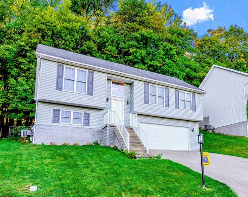 436 December Ln, Morgantown, WV, 26508-4245 | Card Image