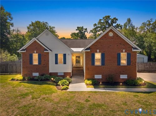 4301 Greenbriar Dr, Chester, VA, 23831-6824 | Card Image