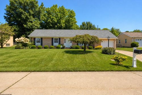 142 Driftwood Rd, Bridgeport, WV, 26330-1013 | Card Image