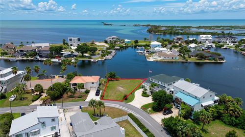 3245 Gulf Coast Dr, Hernando Beach, FL, 34607-3014 | Card Image