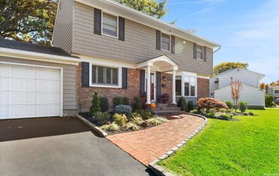 23 Donald Drive, House other with 4 bedrooms, 2 bathrooms and null parking in Syosset NY | Image 2