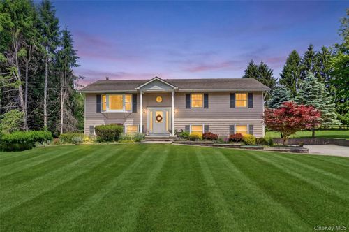 22 Beverly Dr, Warwick, NY, 10990-2602 | Card Image