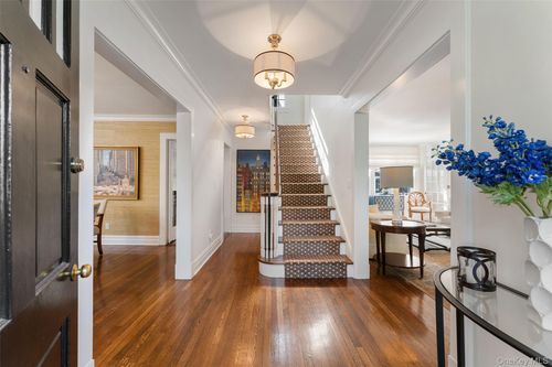 5 Greenfield Ave, Bronxville, NY, 10708-2501 | Card Image