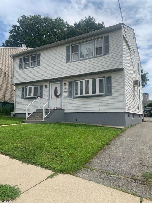 42 Brighton Ave, Belleville, NJ, 07109-1230 | Card Image