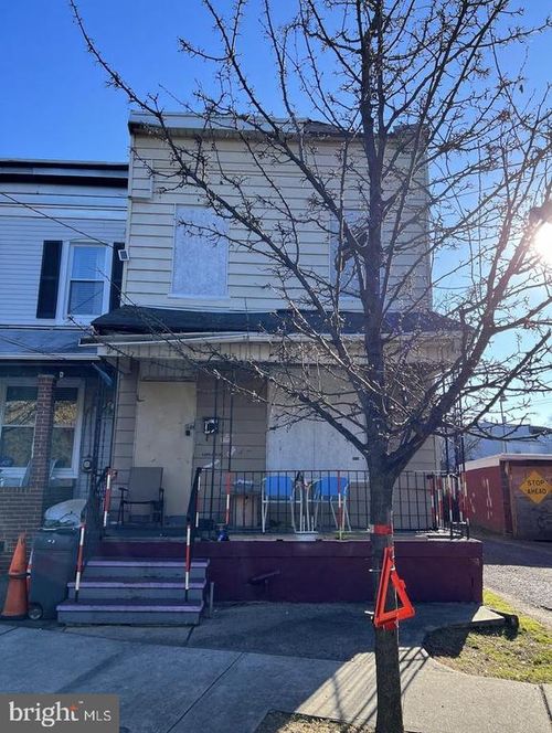 1735 Roberts Ave, Hamilton, NJ, 08609-2018 | Card Image