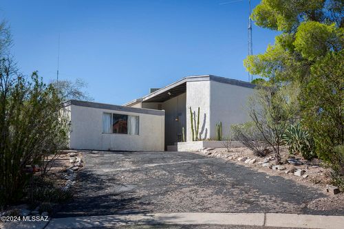 1705 N Wagon Wheels Place, Tucson, AZ, 85745 | Card Image