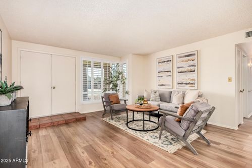 10512 W Ruth Ave, Peoria, AZ, 85345-7443 | Card Image