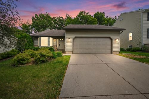 3509 Cosgrove Dr, MADISON, WI, 53719-4888 | Card Image