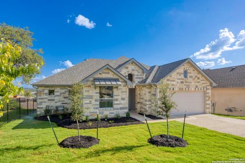 1901 Chateau Ln N, Kerrville, TX, 78028-3946 | Card Image