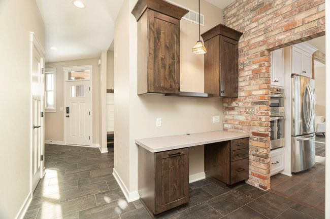 23-web-or-mls-_NEW7860-Edit-17.jpg | Image 21