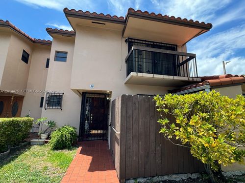 ix-46-3817 Sw 82nd Ave, Miami, FL, 33155 | Card Image