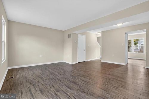 814 Showell Ct, BALTIMORE, MD, 21202-5648 | Card Image