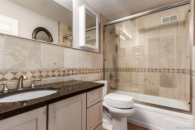 APT-11B - 635 S Alton Way, Condo with 2 bedrooms, 1 bathrooms and 1 parking in Denver CO | Image 15