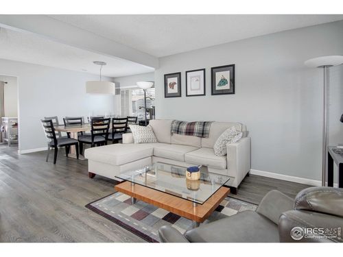 a-750 W Moorhead Cir, Boulder, CO, 80305-6120 | Card Image