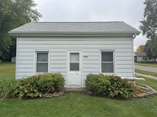 1524 11th Ave, Monroe, WI, 53566-2406 | Card Image