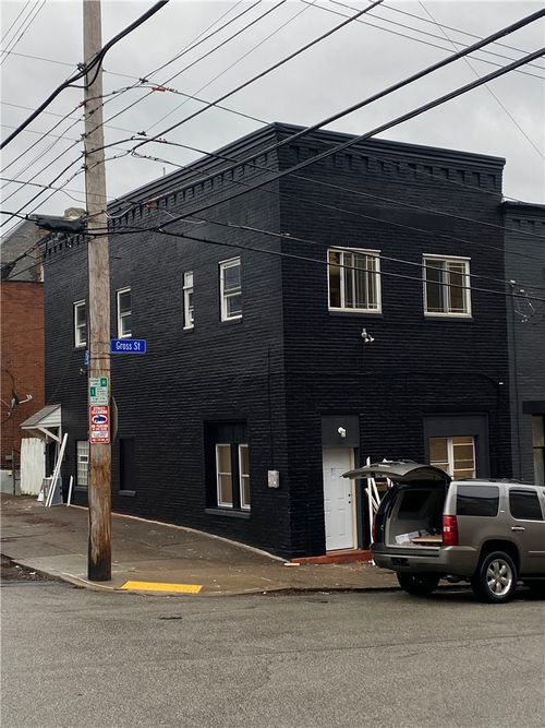 601 Gross St, Bloomfield, PA, 15224-2206 | Card Image