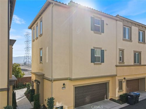 8237 Spirit St, Chino, CA, 91708-9454 | Card Image