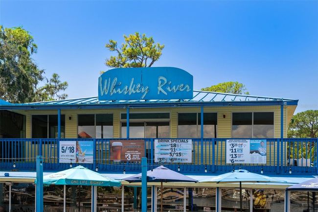 One of many waterfront restaurants nearby | Image 76