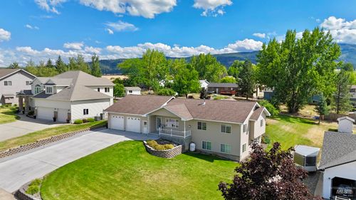 782 Elm St, Grangeville, ID, 83530-2347 | Card Image