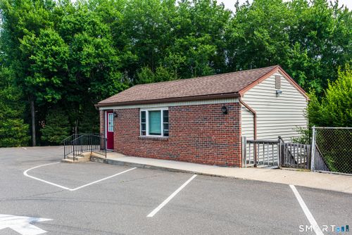 70 Main St, Monroe, CT, 06468-1636 | Card Image