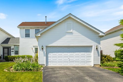 32504 Millstone Cir, Lakemoor, IL, 60051-2224 | Card Image