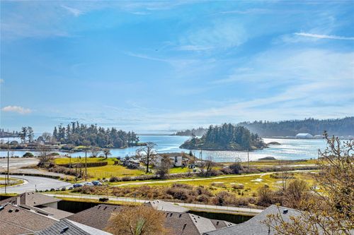 209-125 Aldersmith Pl, View Royal, BC, V9A7M7 | Card Image