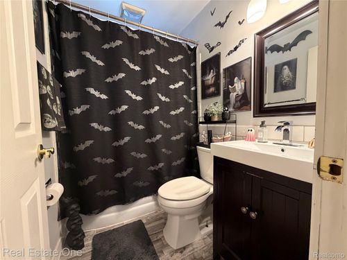 18875 Robert Street, Melvindale, MI, 48122 | Card Image