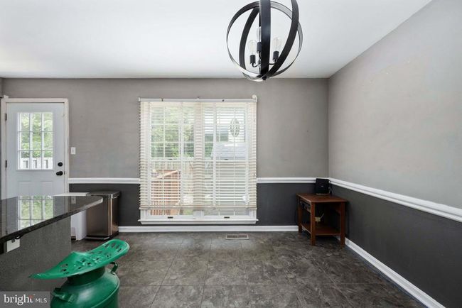 12329 Manchester Way, Townhouse with 3 bedrooms, 4 bathrooms and null parking in WOODBRIDGE VA | Image 14