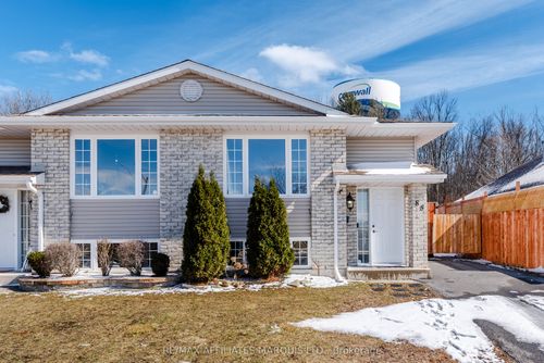 85 Gail Elizabeth Crt, Cornwall, ON, K6H0A7 | Card Image