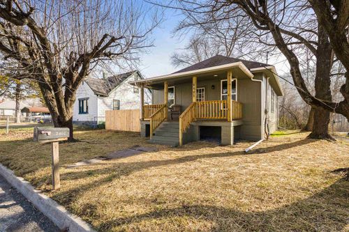 2401 Grafton St, Clifton Forge, VA, 24422 | Card Image