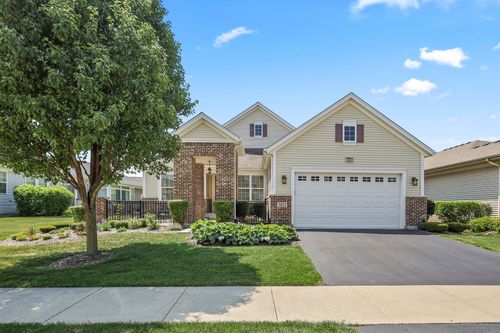 3832 Chesapeake Ln, Naperville, IL, 60564-2008 | Card Image