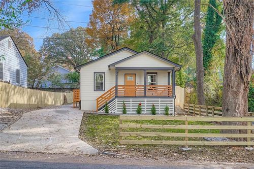 194 Dearborn St Se, atlanta, GA, 30317-2242 | Card Image