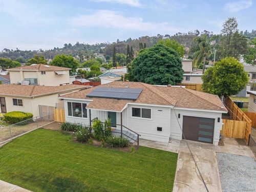 737 Laguna Ave, El Cajon, CA, 92020-7333 | Card Image