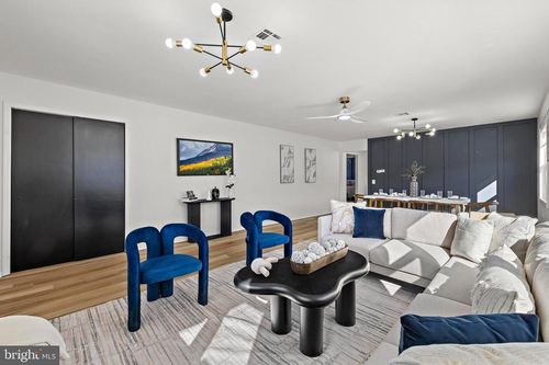 7 Bordeaux Ct, Toms River, NJ, 08757-6001 | Card Image