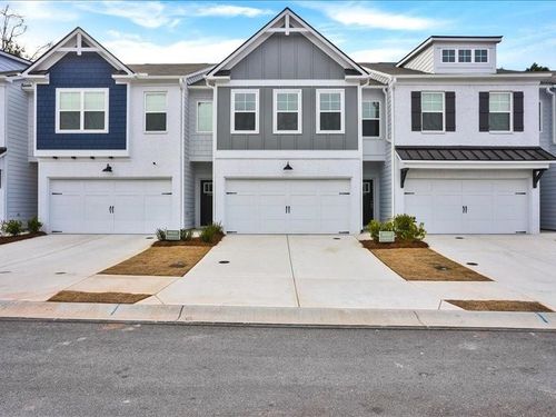 2539 Riverside Rd, Conyers, GA, 30013-8227 | Card Image