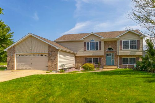 2715 Palladin Cir, Portage, IN, 46368-2797 | Card Image