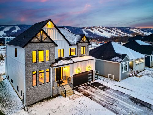 109 Stillwater Cres, Blue Mountains, ON, L9Y4W1 | Card Image