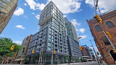 1204 - 158 Front St E, Condo with 1 bedrooms, 1 bathrooms and null parking in Toronto ON | Image 2