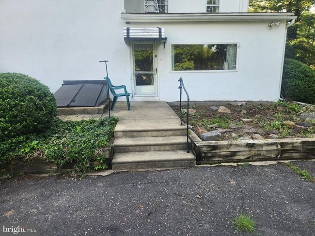 1410 Limekiln Pike, House other with 4 bedrooms, 2 bathrooms and null parking in Dresher PA | Image 11