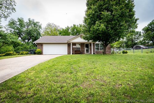 411 Roland St, Bristow, OK, 74010-3241 | Card Image