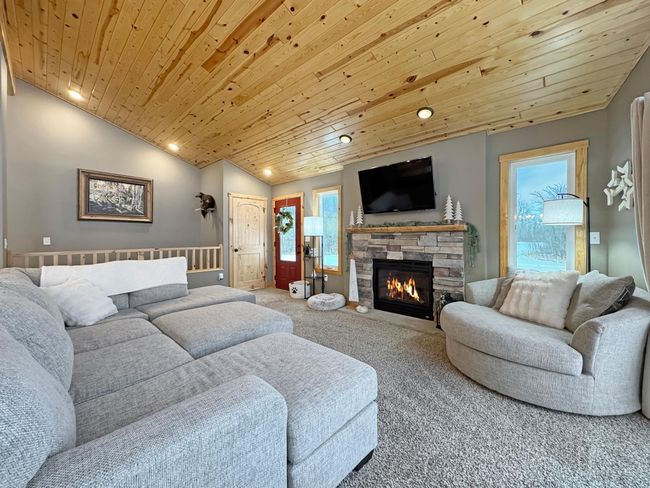 Fireplace | Image 11