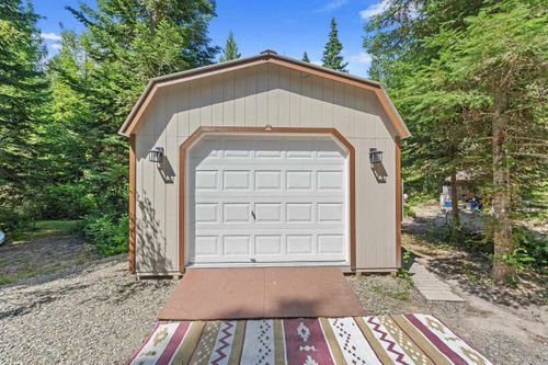 28922 Le Clerc Rd N, Ione, WA, 99139-9644 | Card Image