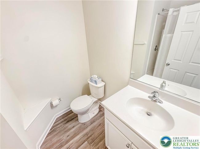 32 W Clark St, House other with 4 bedrooms, 4 bathrooms and null parking in HELLERTOWN PA | Image 11