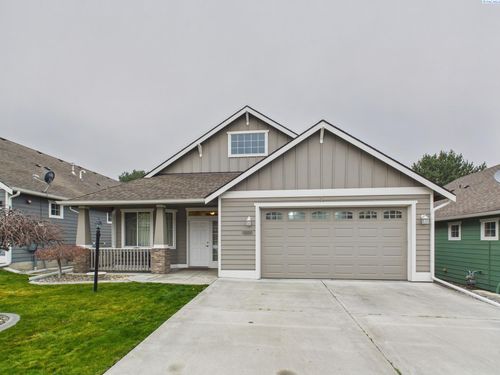 7810 W 21st Ave, Kennewick, WA, 99338-9161 | Card Image