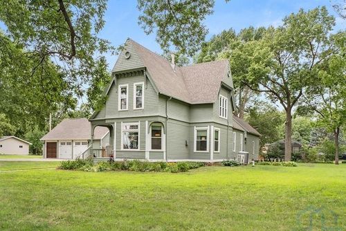 400 Kingsbury, Gayville, SD, 57031 | Card Image