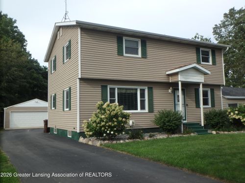909 E Shaw St, Charlotte, MI, 48813-1962 | Card Image
