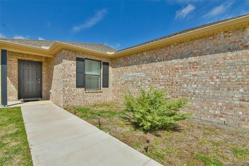 1316 Chuck Wagon Drive, El Reno, OK, 73036 | Card Image